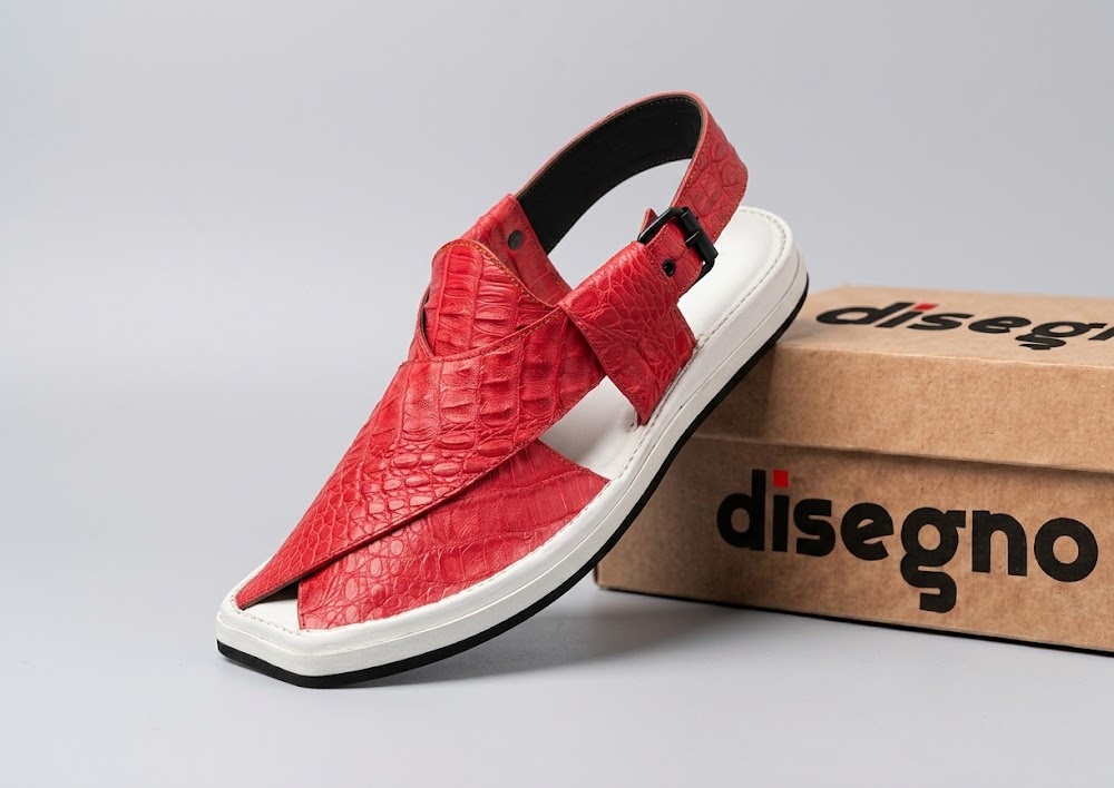 Crocodile Red Texture Round shape
